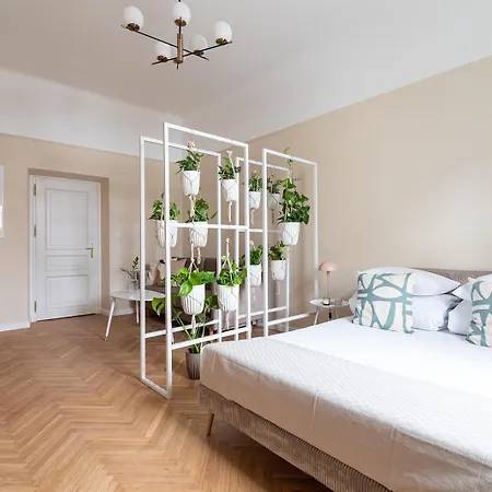 With Balcony - Rejtana 10 Apartamento *